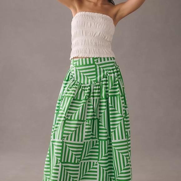 NWT Anthropologie White Smocked Tube Top XL - Picture 3 of 6